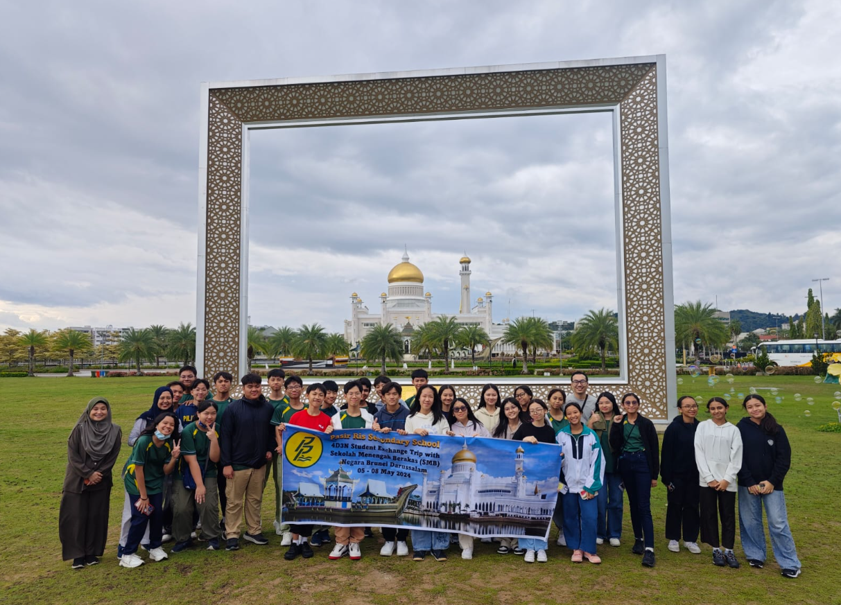 Brunei Twinning 01
